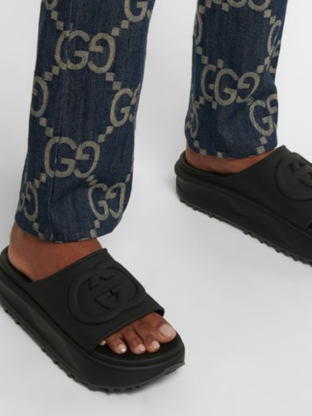 Gucci Black Platform Rubber Logo Slides - Picture 5 of 9